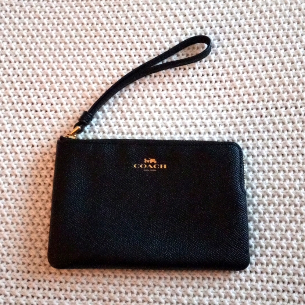 Coach Corner Zip Wristlet